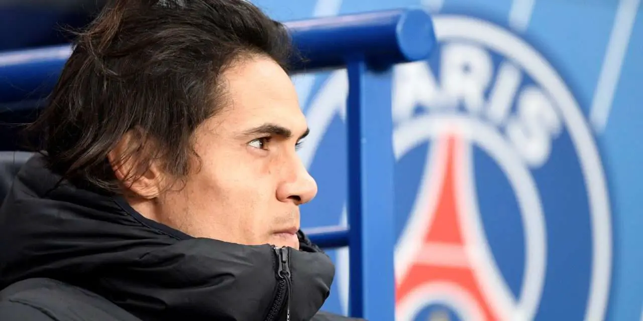 Edinson Cavani stays on at PSG for the rest of the season