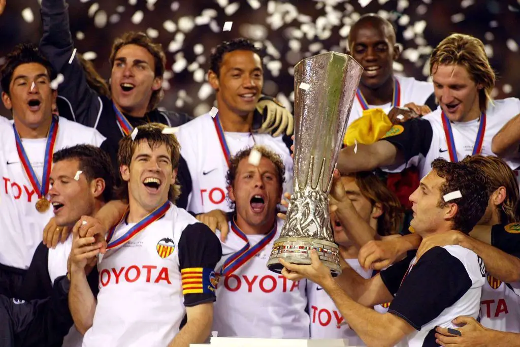 Classic Teams #5 | Valencia (2003-04) - Get Spanish Football News