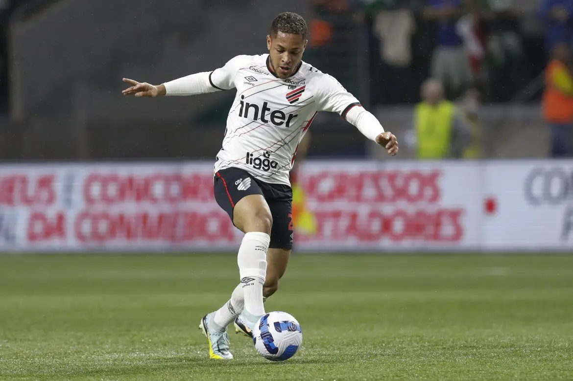 Vitor Roque