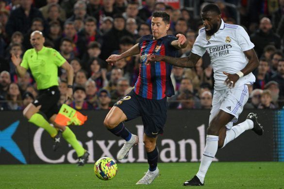 Antonio Rüdiger playing for Real Madrid against Barcelona.