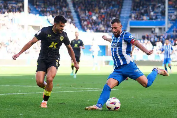 Valencia ready to move for Alavés star 'in the next few days' - Get ...