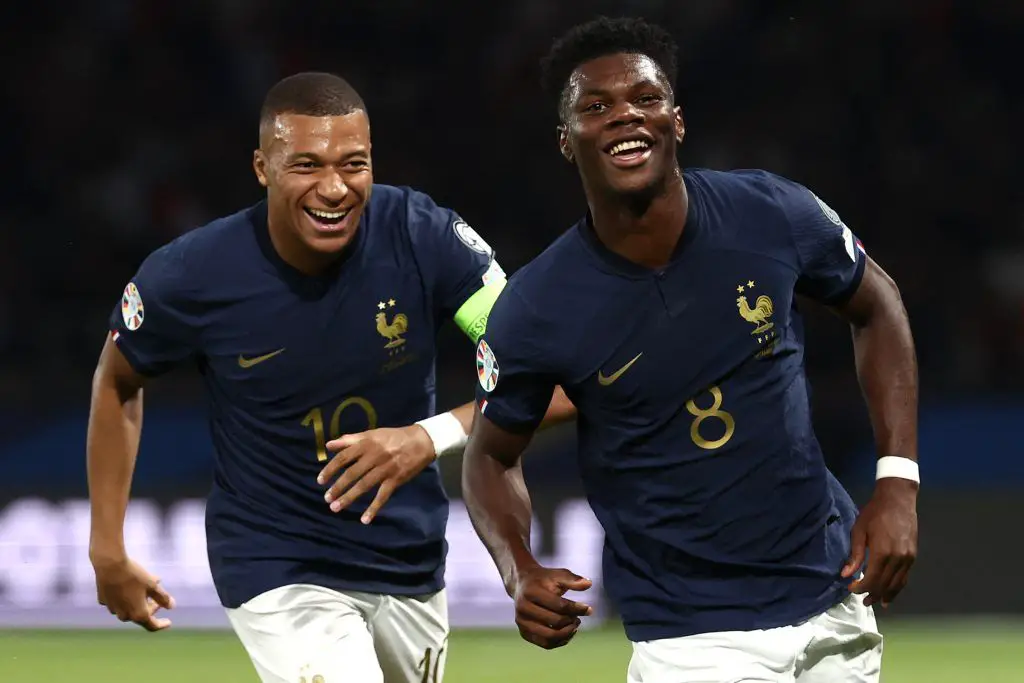 Kylian Mbappé heaps praise on two Real Madrid teammates - Get Spanish ...