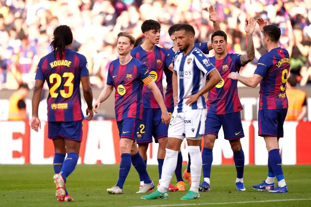 Manchester City end pursuit of Barcelona’s Frenkie de Jong after injury setback