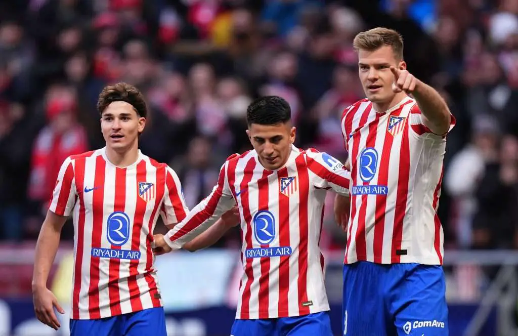 Alvarez's agent brands Atletico 'liars' as striker keeps telling Arsenal 'no'