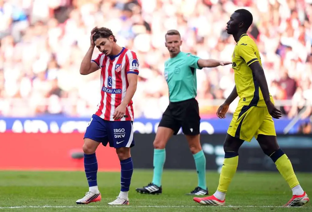 Barcelona hit back at Atletico as war of words escalates over Julian Alvarez transfer
