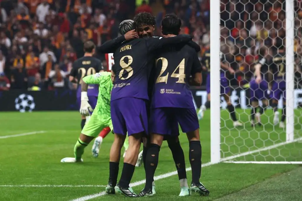 Watch: Lamine Yamal joins Anthony Gordon for trademark goal celebration